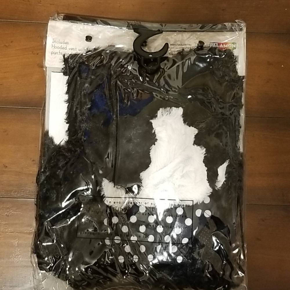 Halloween Toddler Skunk Costume - Picture 6 of 6